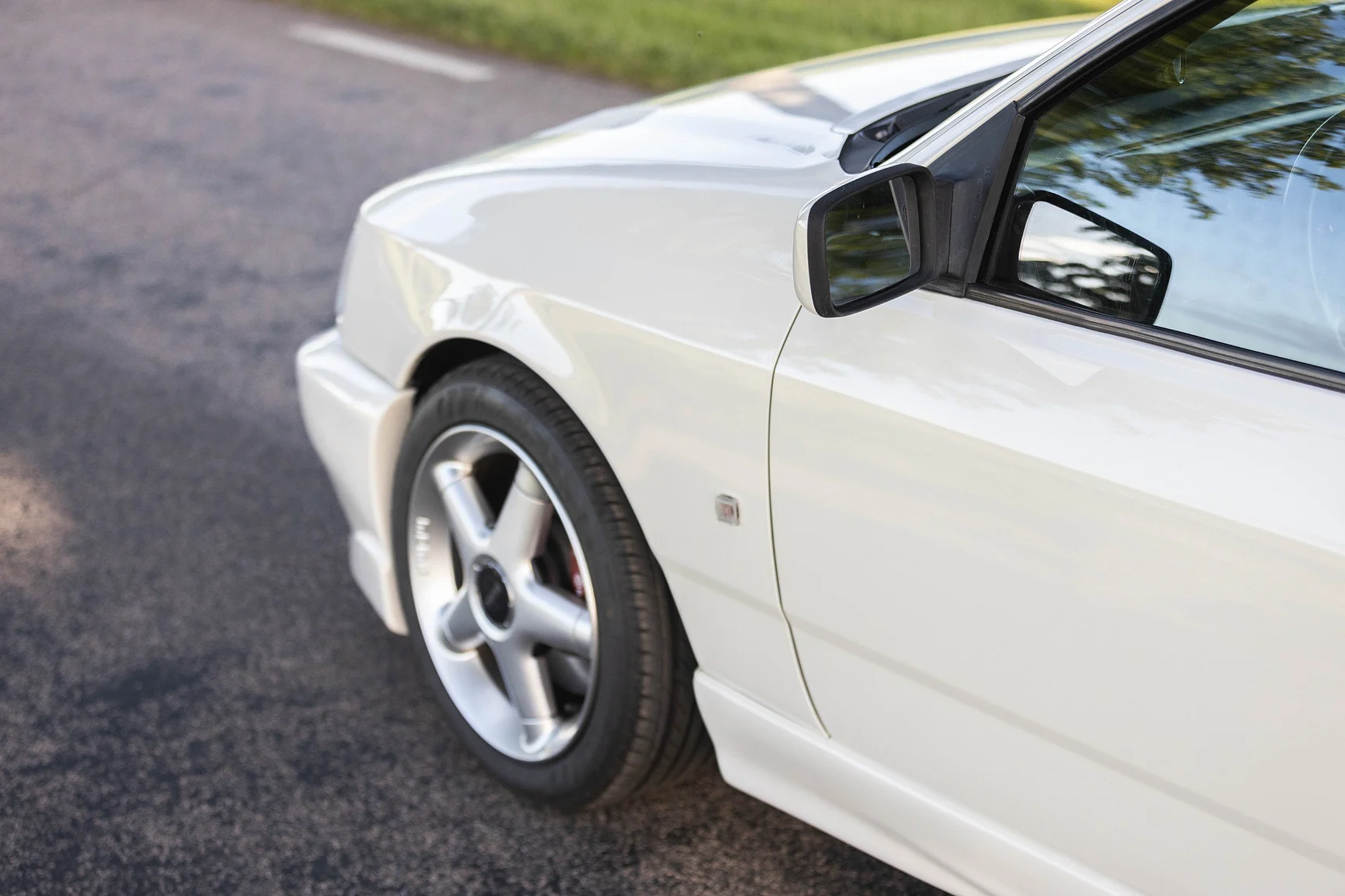 Aussenfoto 1991 Ford Sierra Cosworth 4x4 (47)