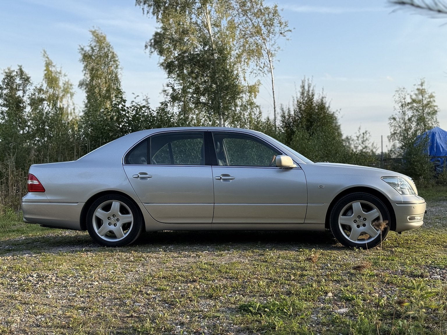 Exteriörbild på 2005 Lexus LS 430 4.3 V8