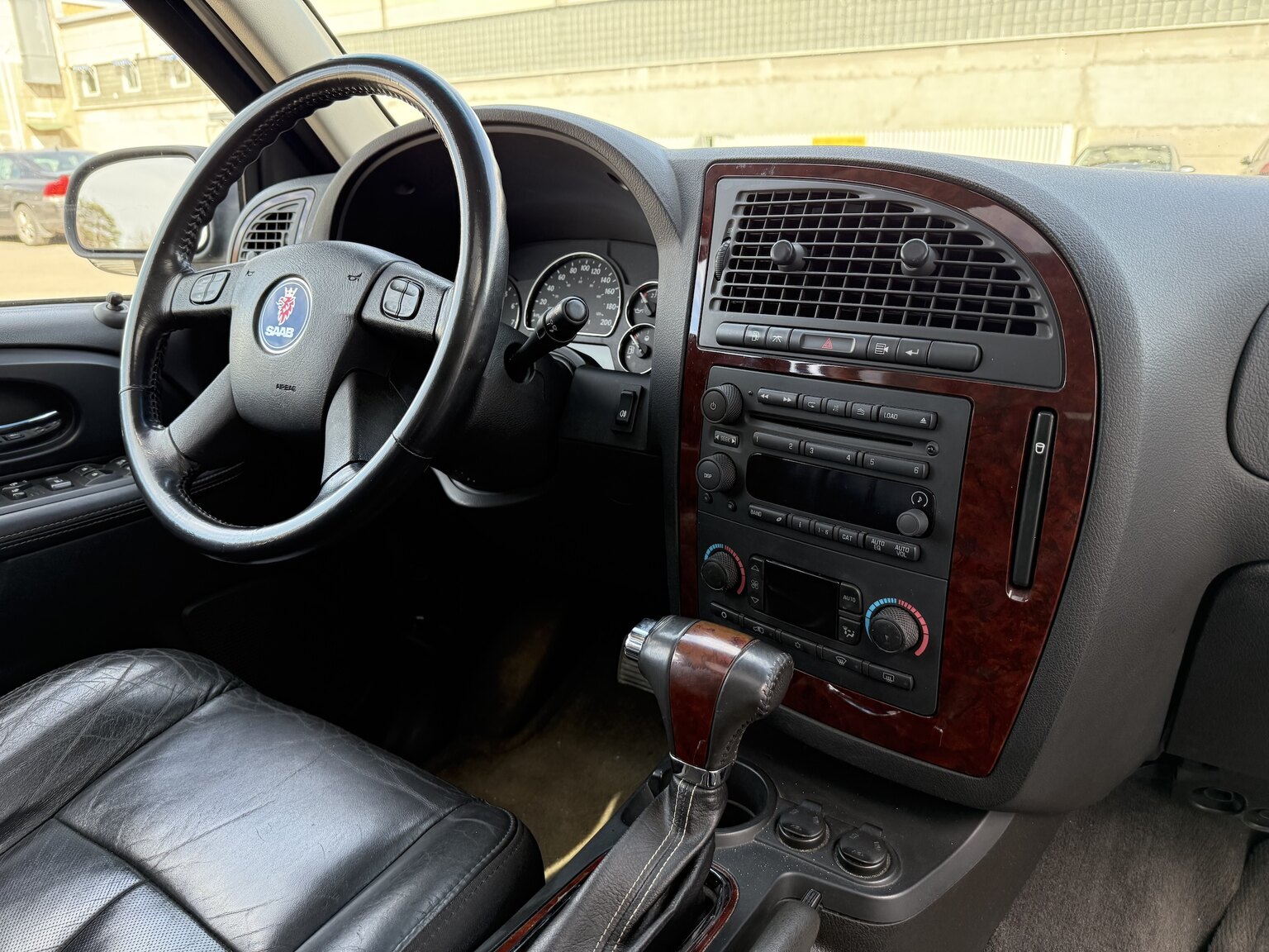Innenraumfoto von 2006 SAAB 9-7X 5.3 V8 XWD