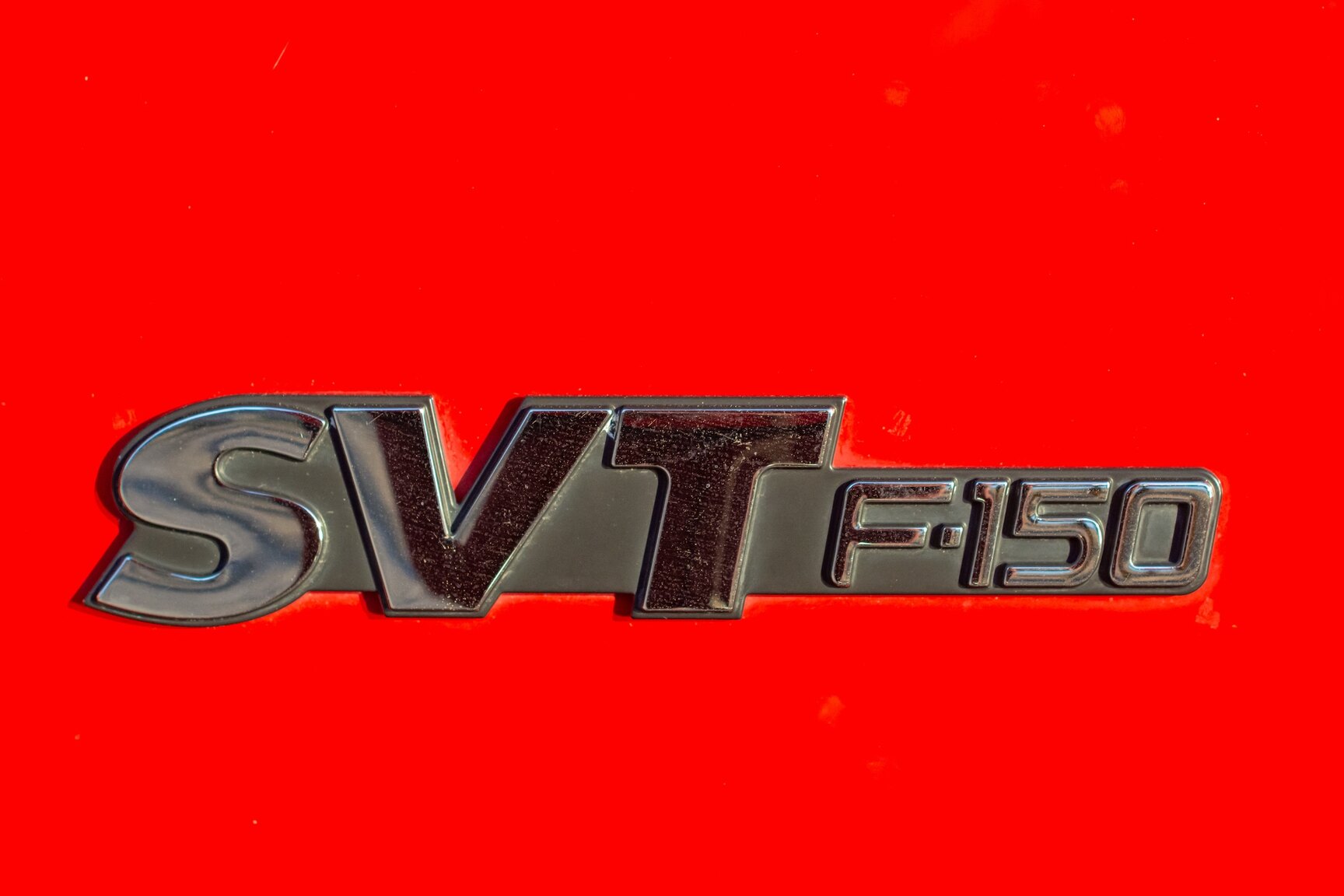 Exterior image of 2000 FORD F-150 SVT Lightning