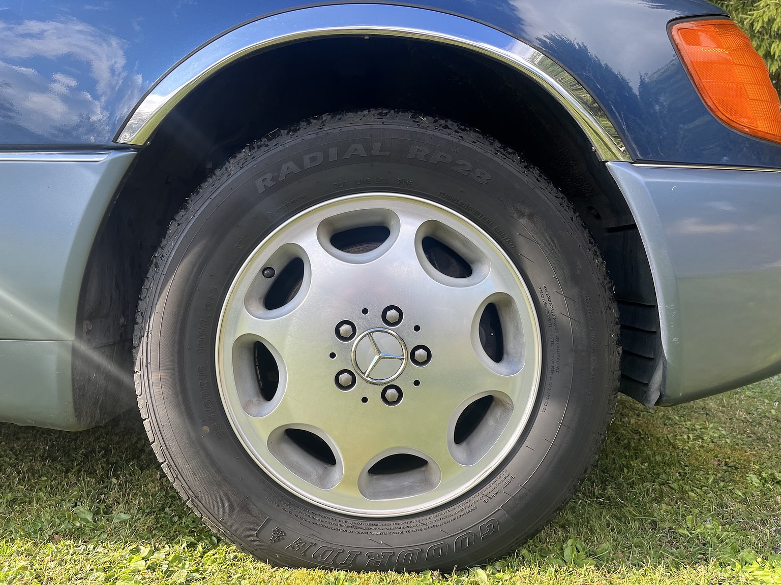 Exteriörbild på 1992 Mercedes-Benz 600 SEL