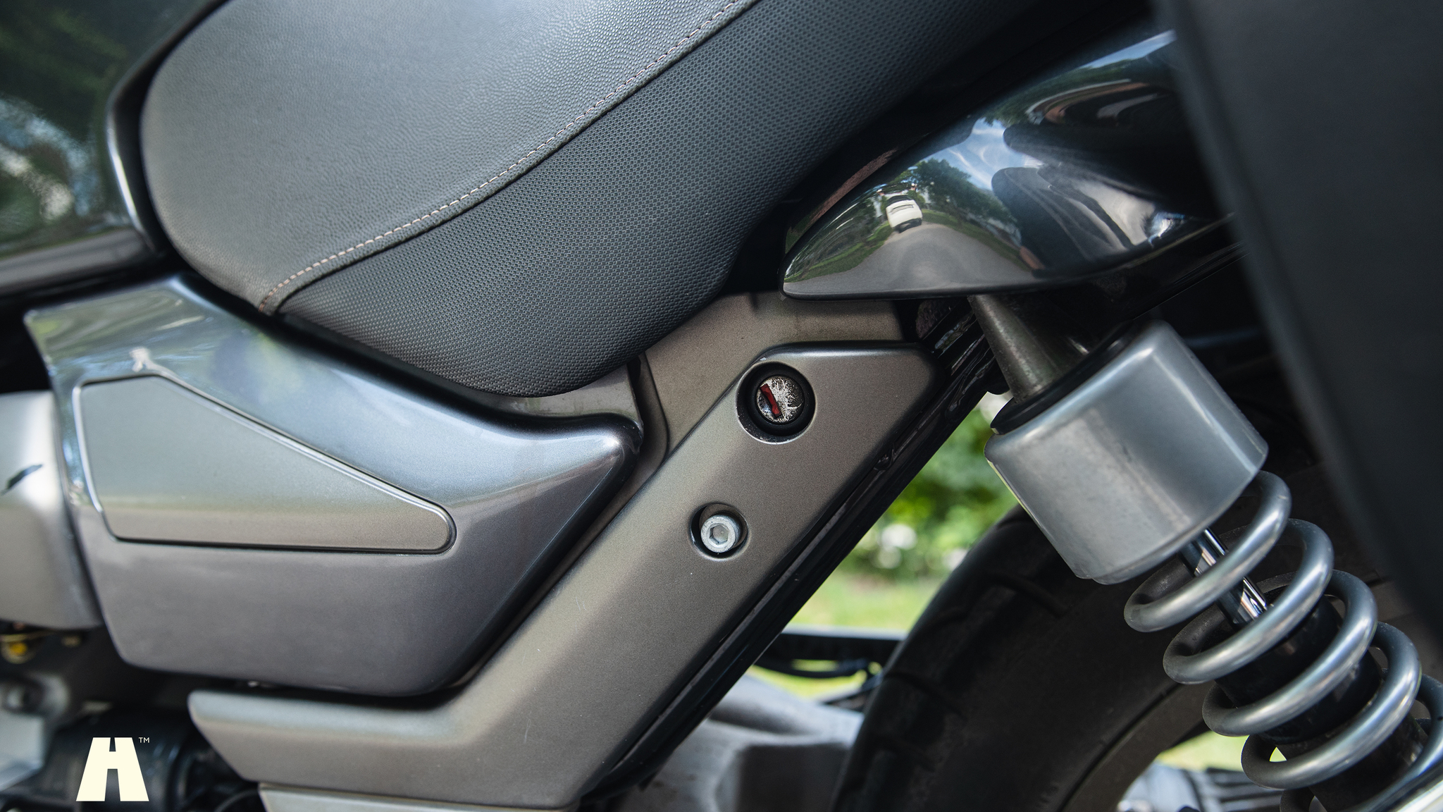 Aussenfoto 2005 Moto Guzzi Breva 750i