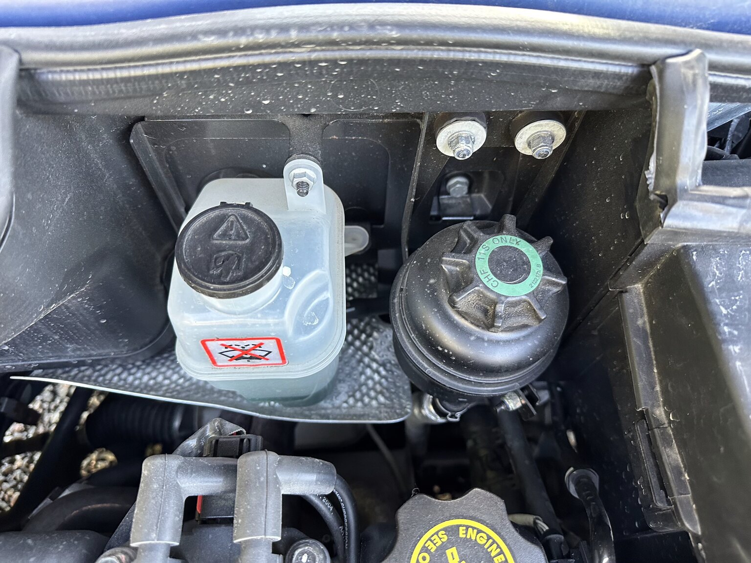 Image of 2004 Mini Cooper Convertible mechanics