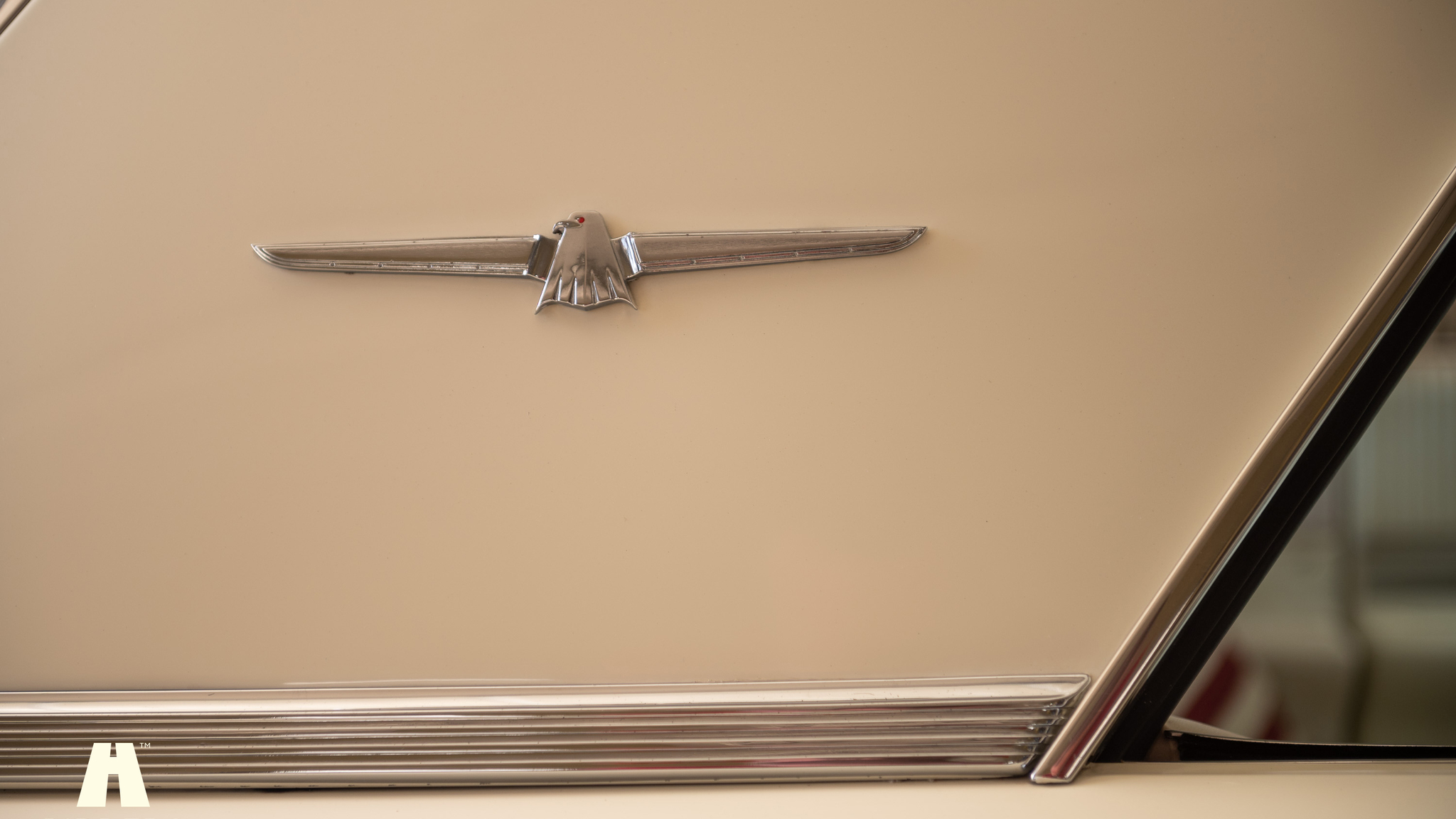 Exterior image of 1964 Ford Thunderbird 6.4 HT (59)