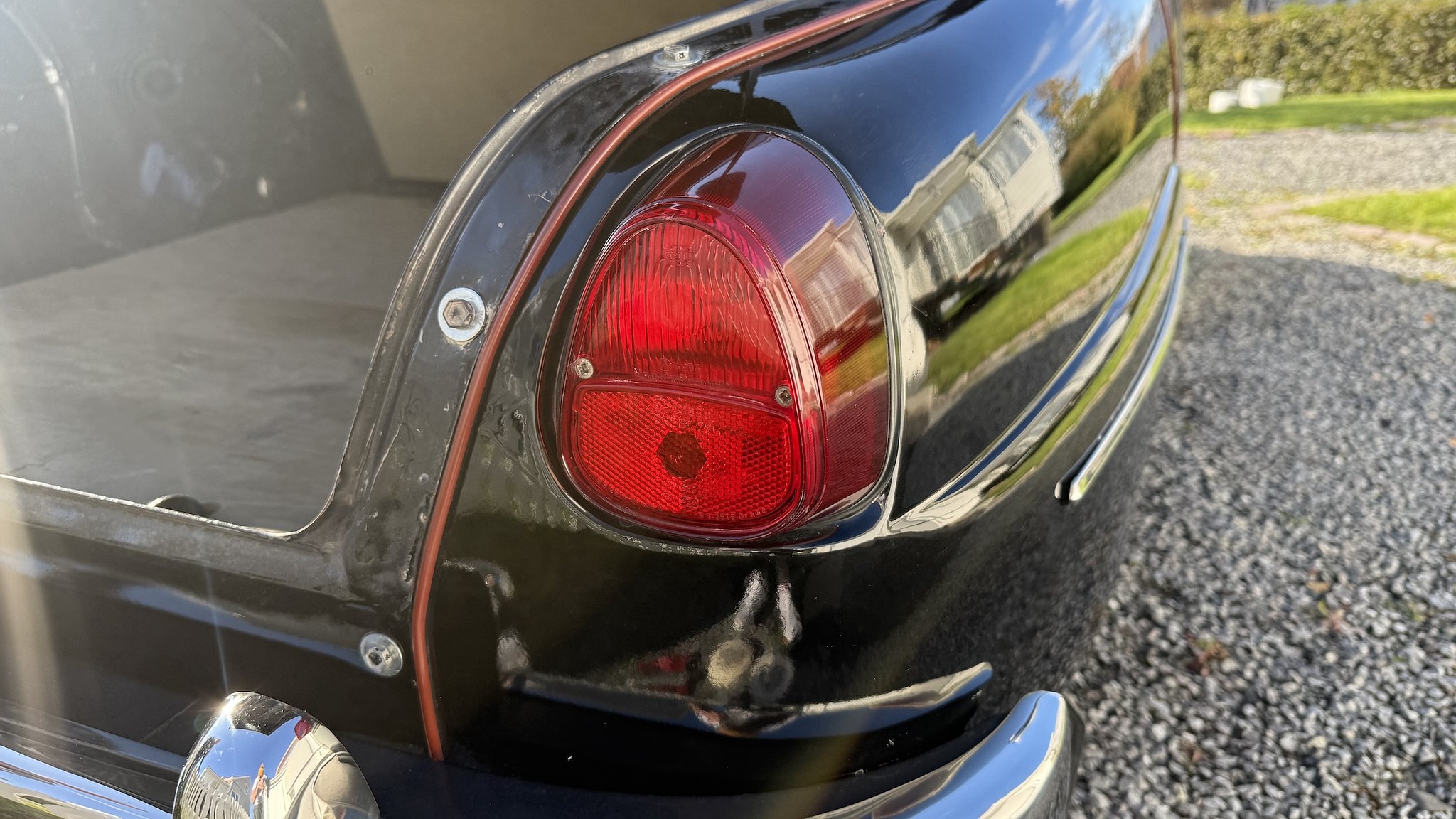 Exterior image of 1960 Saab 96 (29)