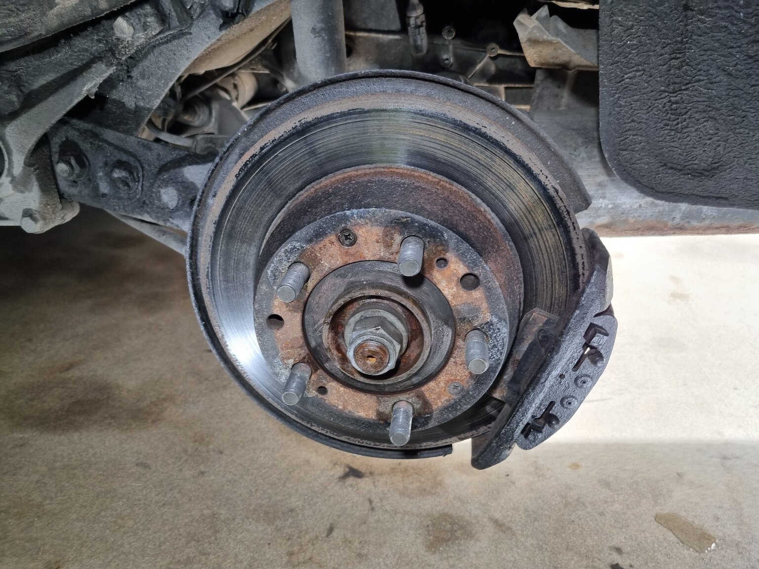 Image of 1985 Porsche 944 "NO RESERVE AUCTION" mechanics