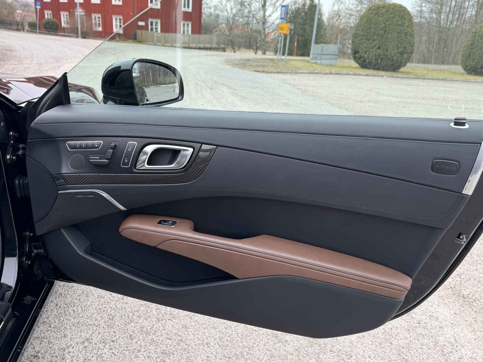 Interiörbild 2013 MERCEDES-BENZ SL 500 (36)