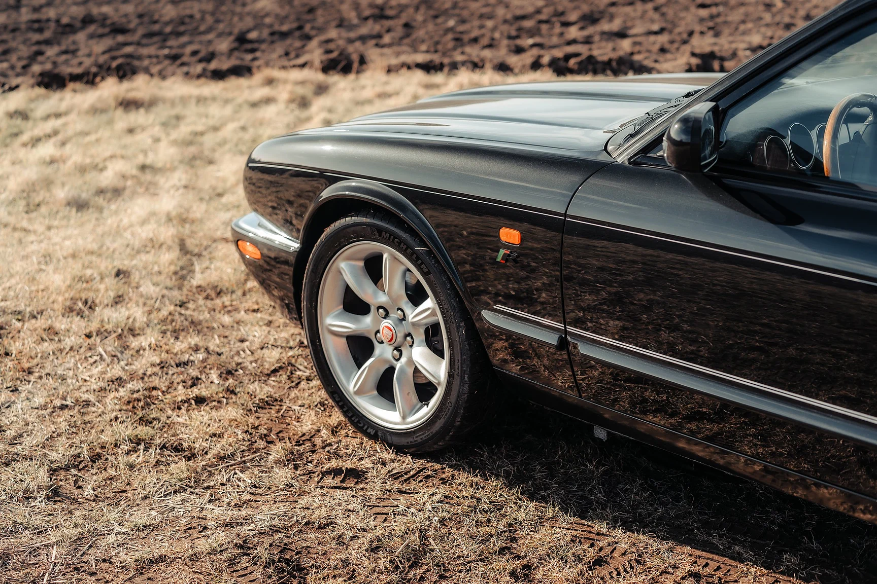 Exterior image of 1997 Jaguar XJR 4.0 Kompressor NO RESERVE (33)