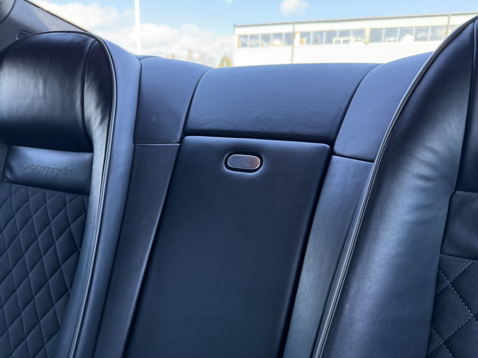 Interiörbild 2011 Bentley Continental Supersports