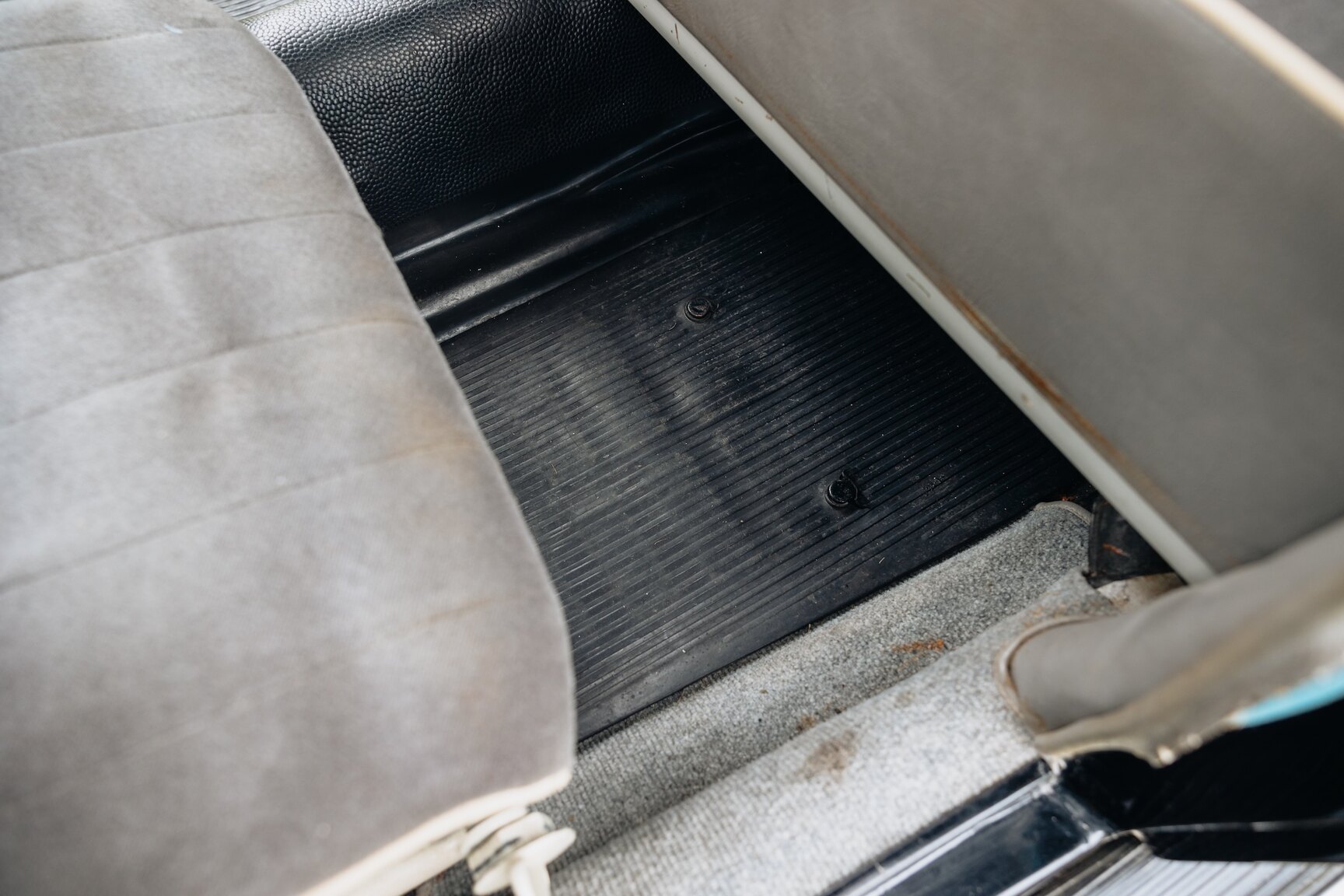 Interior image of 1958 Volkswagen 1200 (15)