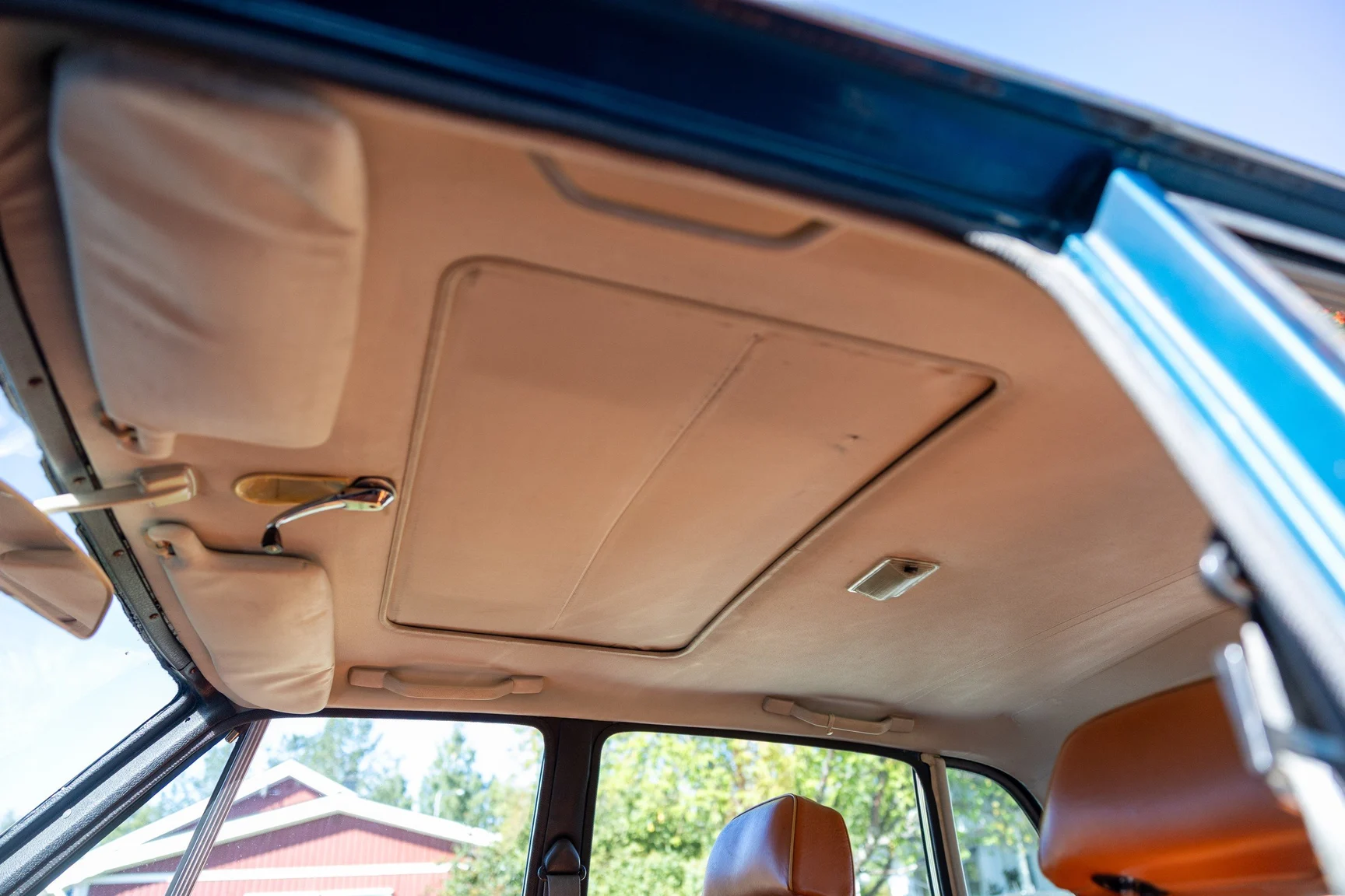 Innenraumfoto von 1973 Volvo 164E (41)