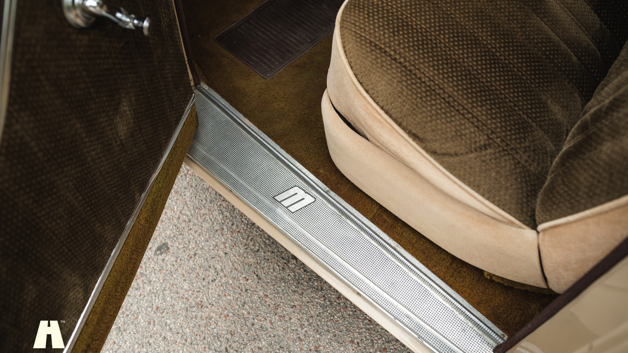Interior image of 1950 Mercury Eight Sport Sedan