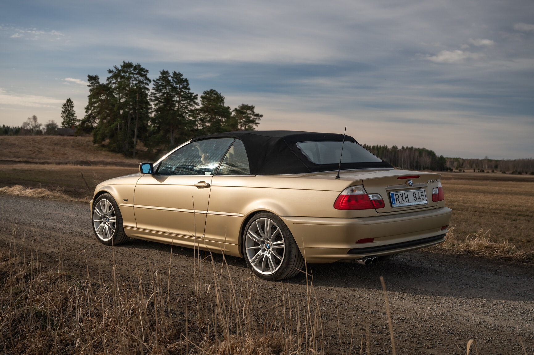 Exteriörbild på 2001 BMW 330Ci