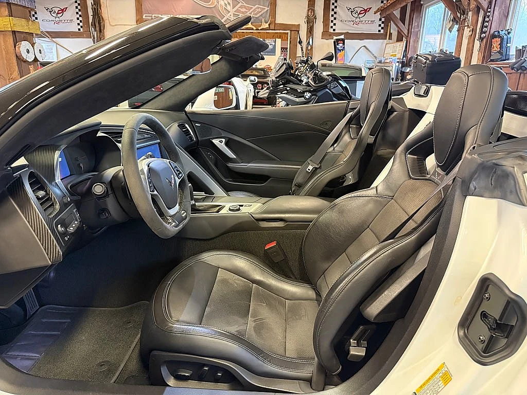 Bild von 2019 Chevrolet Corvette (23)