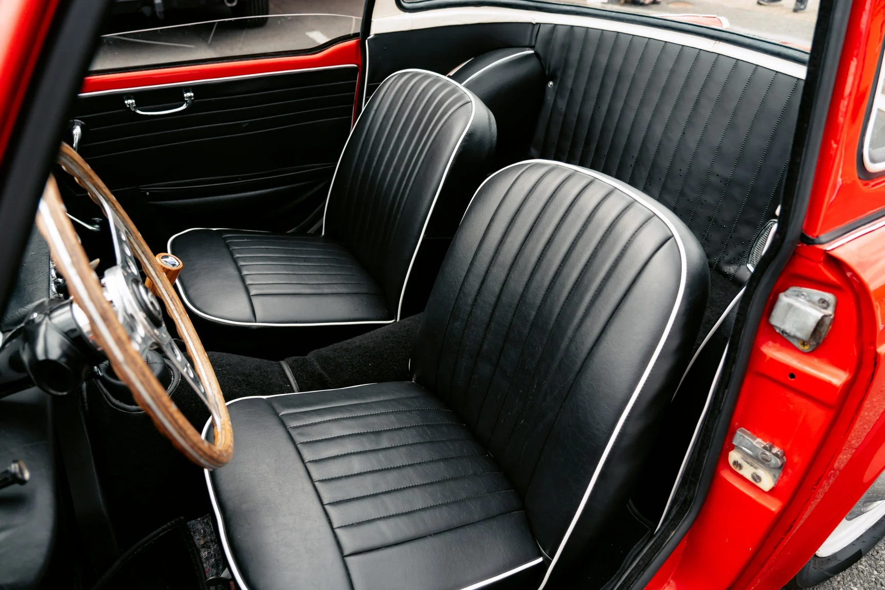 Innenraumfoto von 1963 Triumph TR4 (6)