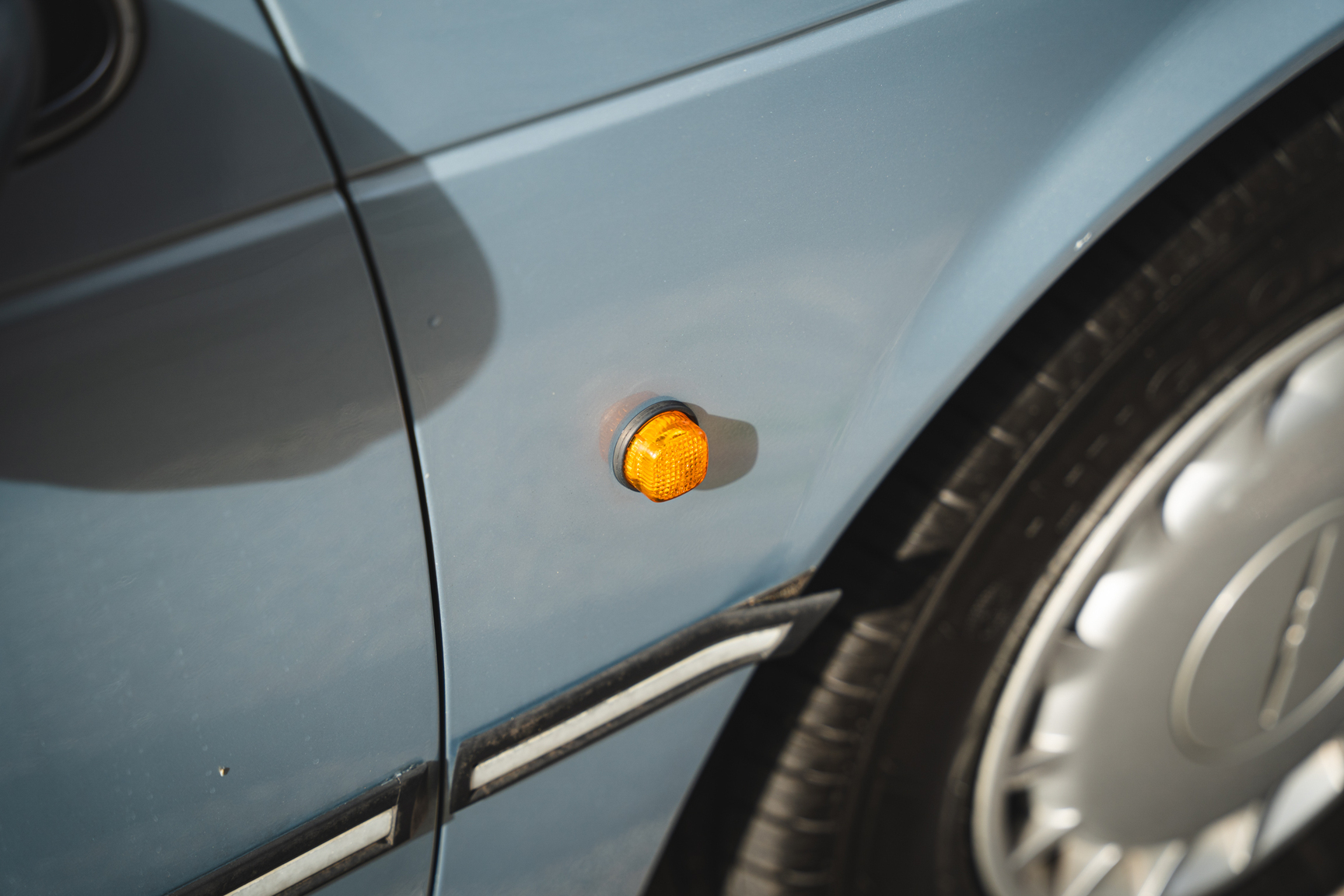 Exteriörbild på 1991 Ford Thunderbird (37)