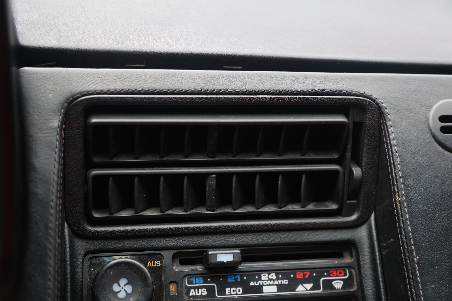 Interiörbild 1981 Porsche 928 S