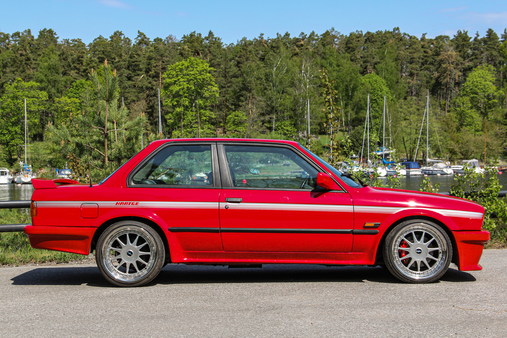 Exteriörbild på 1986 BMW E30 H35 Hartge