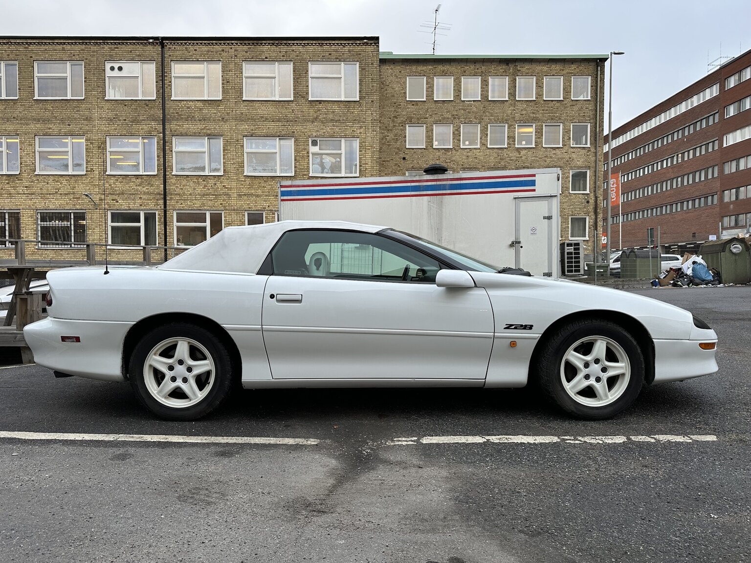 Aussenfoto 1997 Chevrolet Camaro Z28 30th Anniversary
