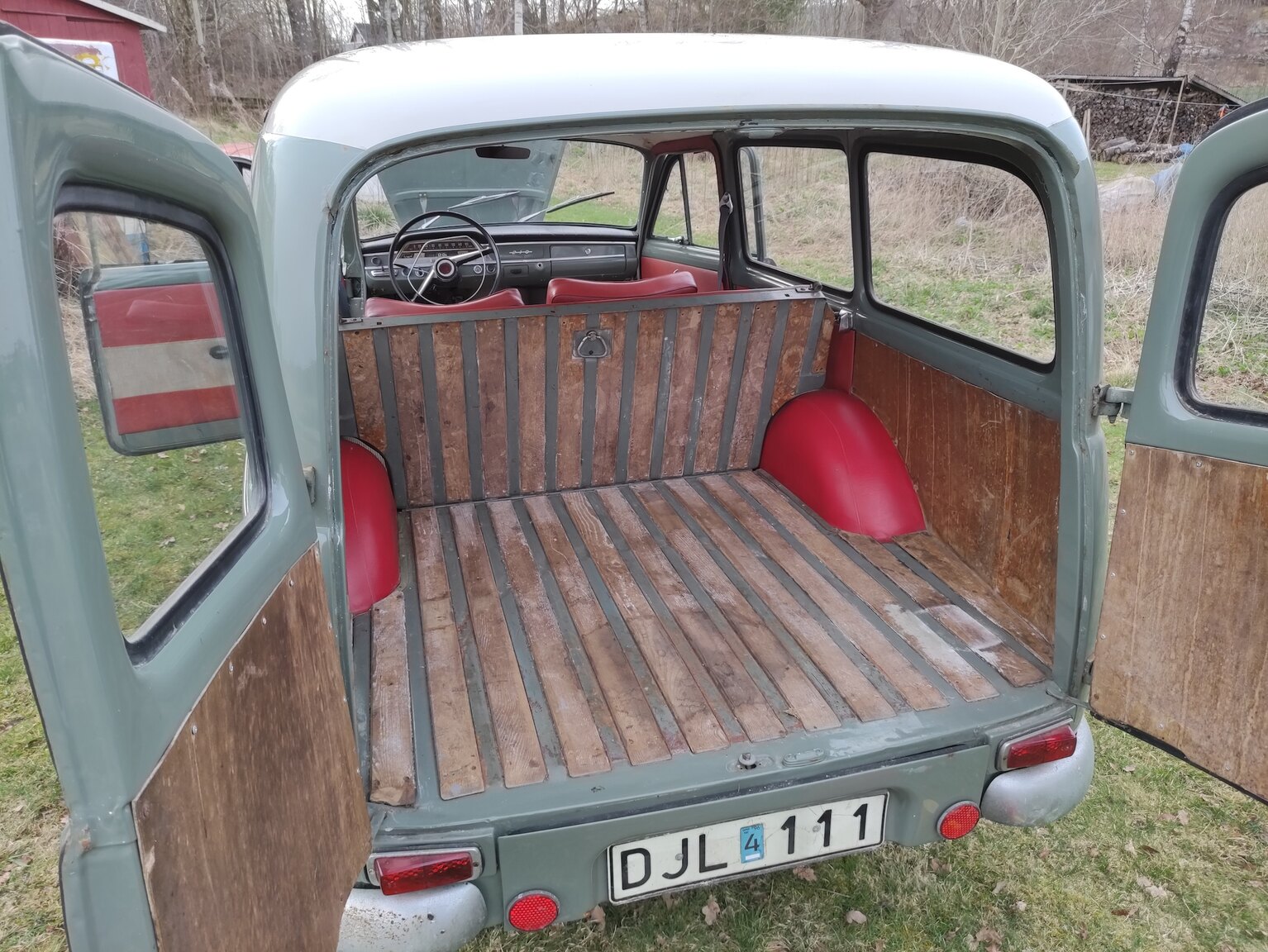 Interiörbild 1960 Volvo P210 Duett