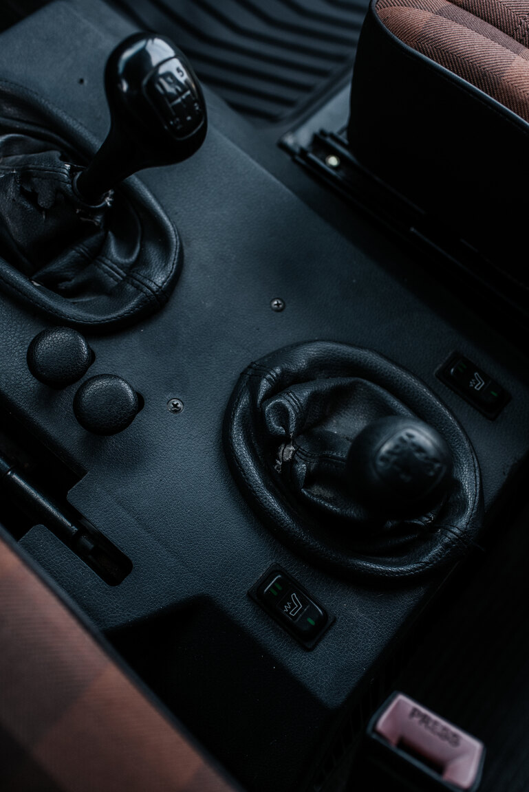 Interior image of 1989 Mercedes-Benz 300 GD