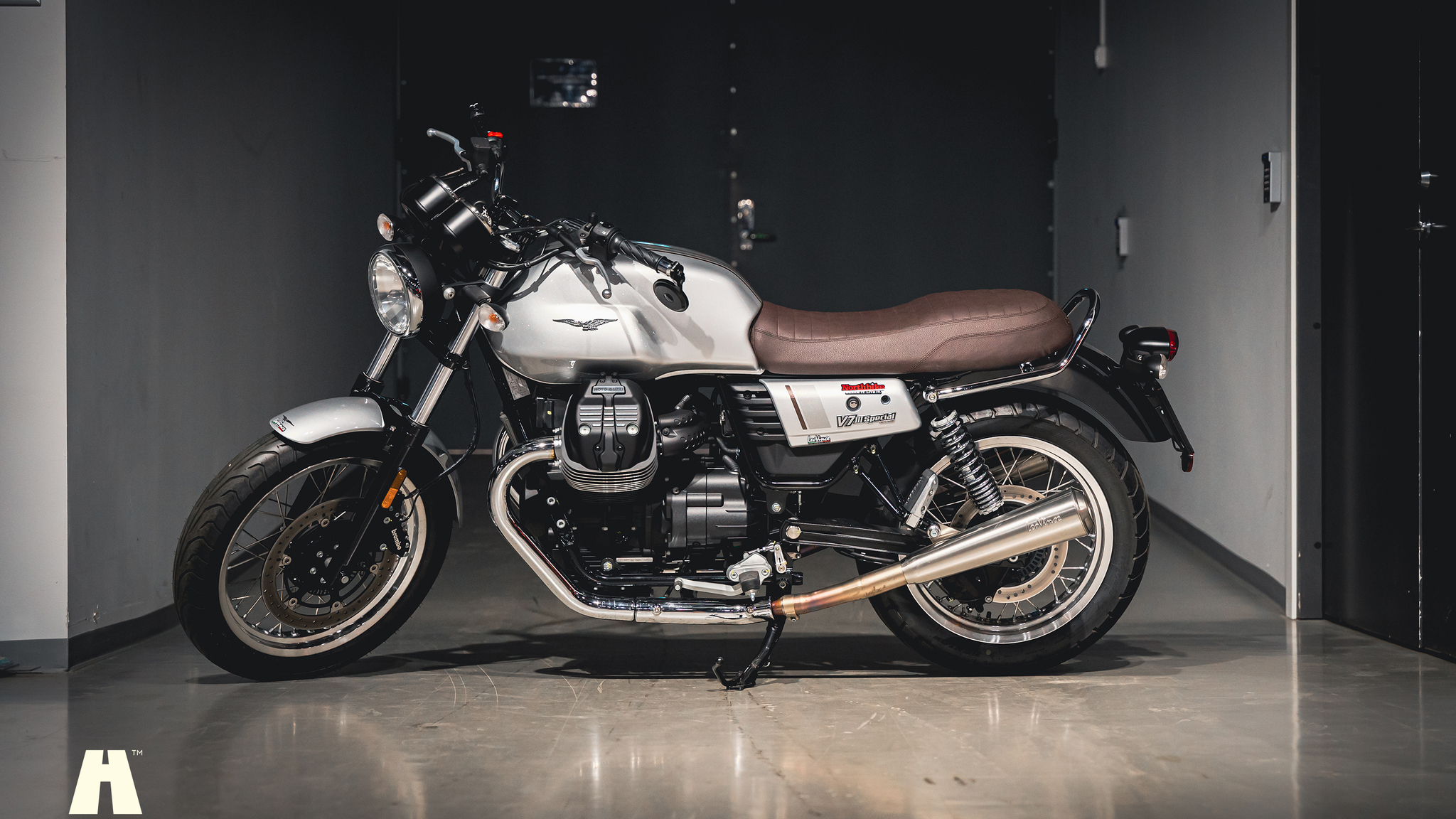 Exteriörbild på 2020 Moto Guzzi V7 III Special