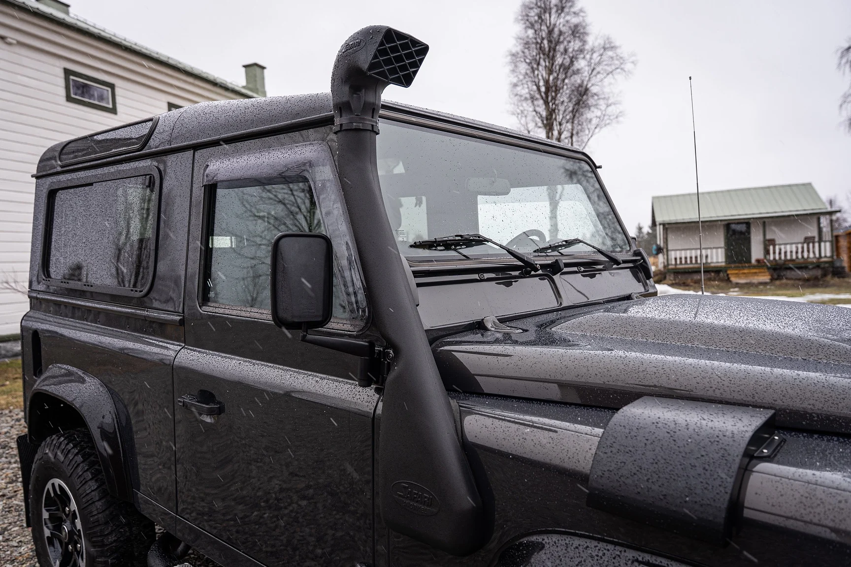 Aussenfoto 2015 Land Rover Defender 90 Special (19)