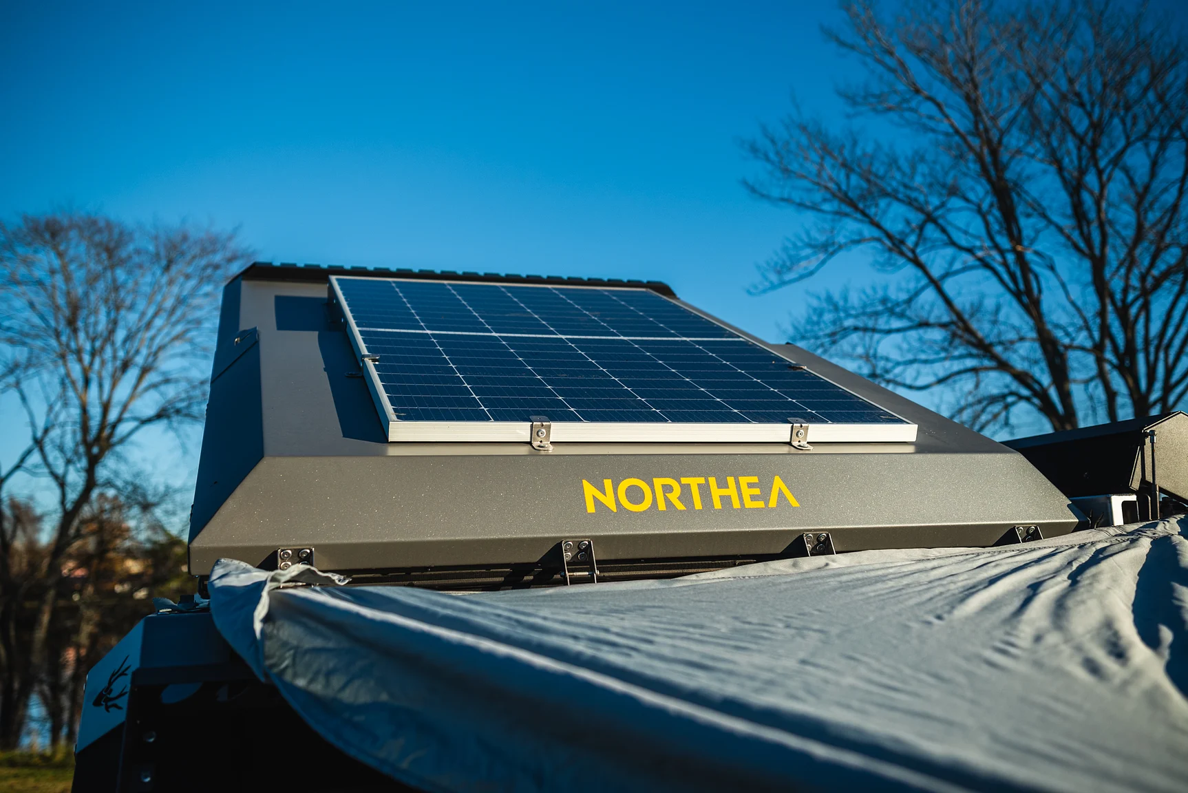 Exterior image of 2025 Northea Trailer Expedition Crawler 458i Offgrid-Camper (93)