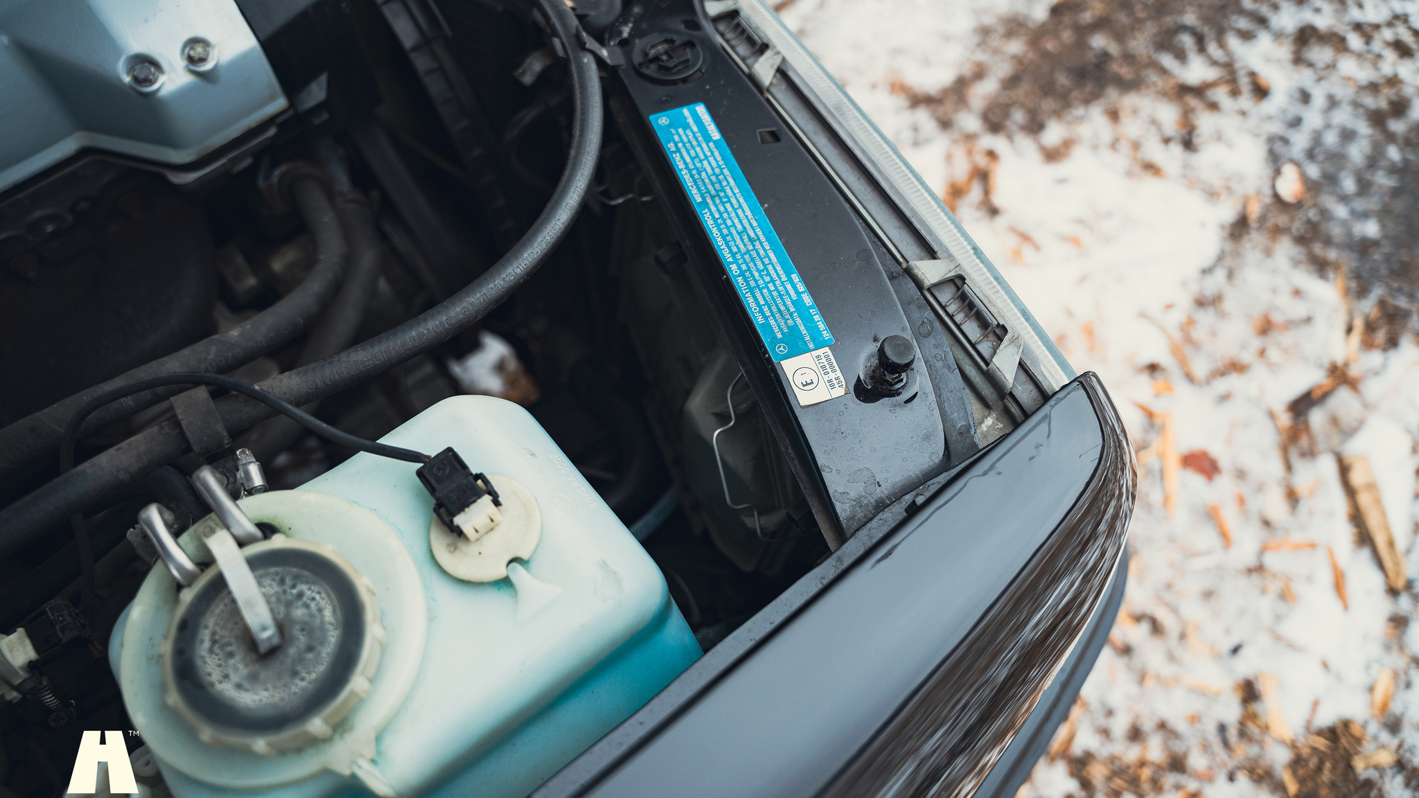 Image of 1990 Mercedes 300 CE-24 mechanics