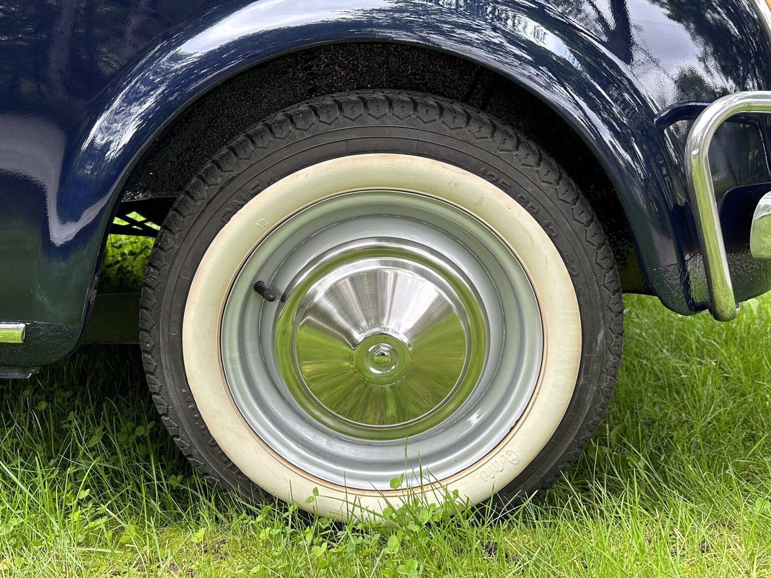 Exterior image of 1971 Fiat 500 L (26)