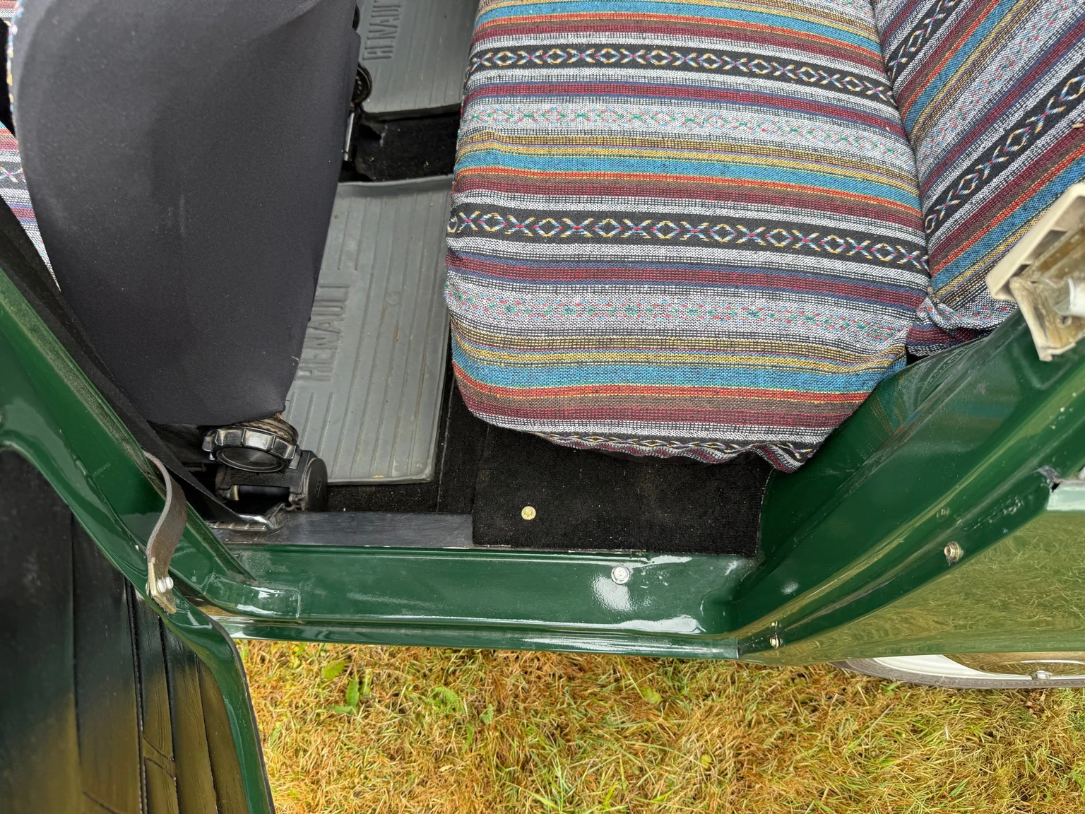 Interior image of 1970 Renault 4 (56)