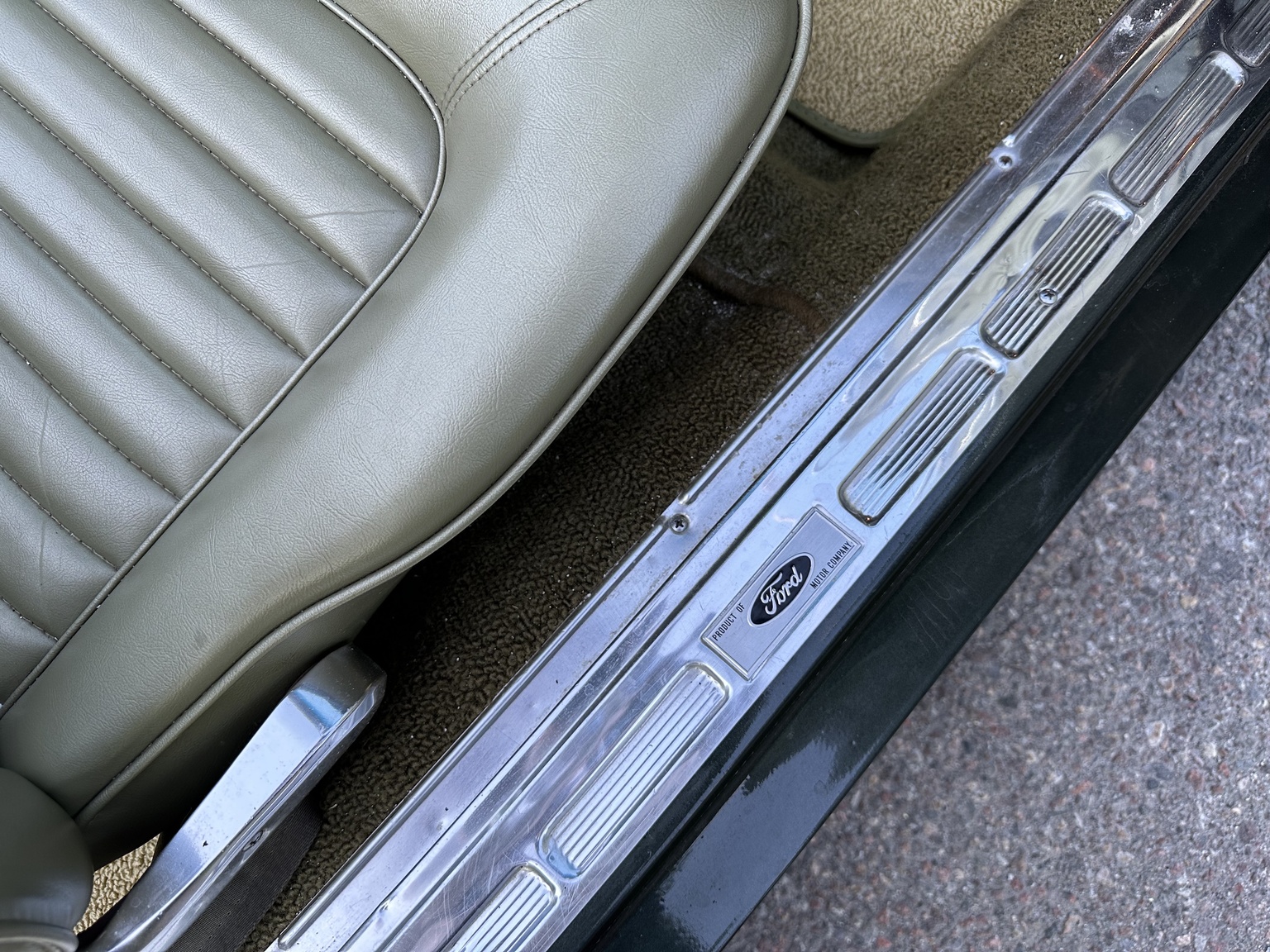 Interiörbild 1965 Ford Mustang 289 Cabriolet