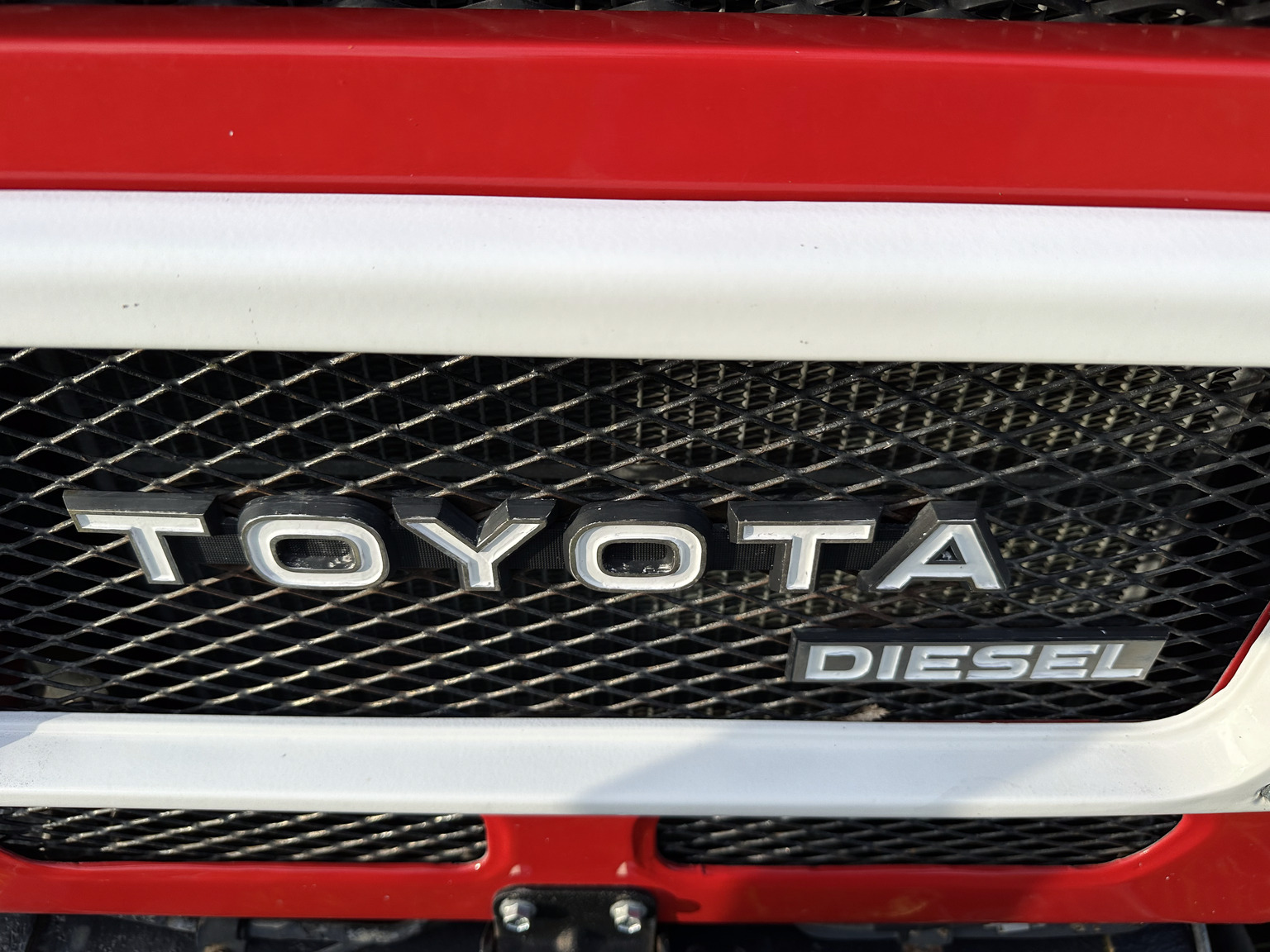 Exterior image of 1982 Toyota Landcruiser Utility (23)