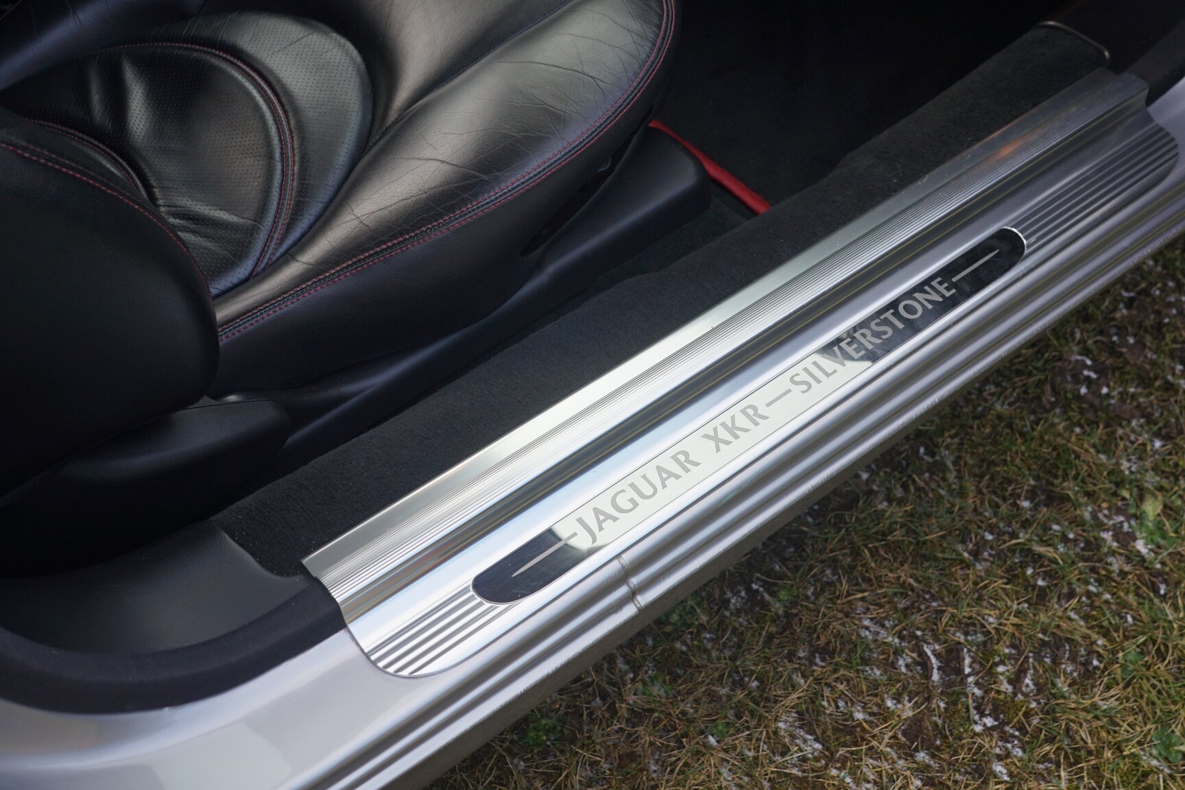 Interior image of 2001 Jaguar XKR Silverstone