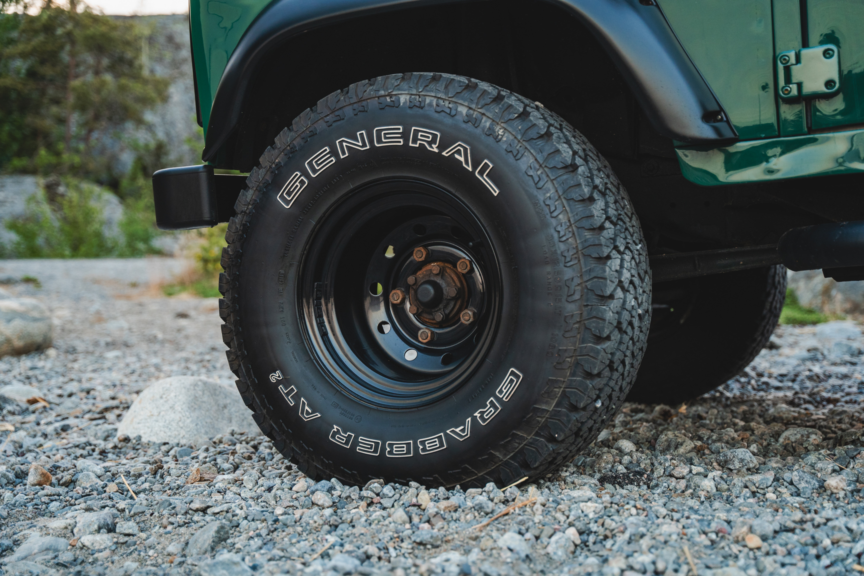 Aussenfoto 2003 Land Rover Defender TD5 90 Pickup (41)