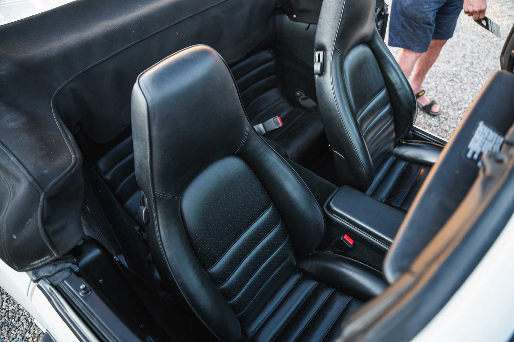 Innenraumfoto von 1991 Porsche 944 Turbo Cabriolet