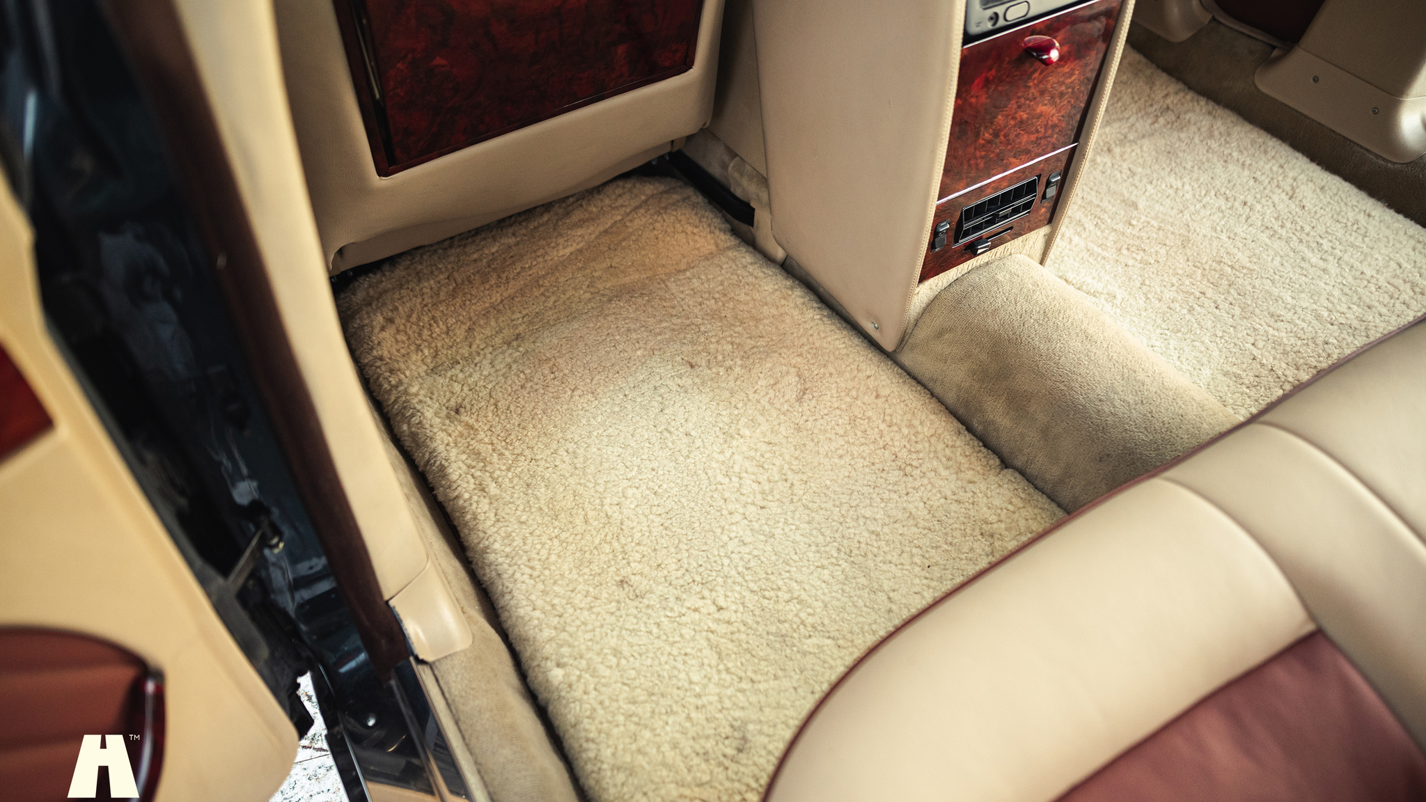 Innenraumfoto von 1991 Mercedes 1000 SEL TRASCO