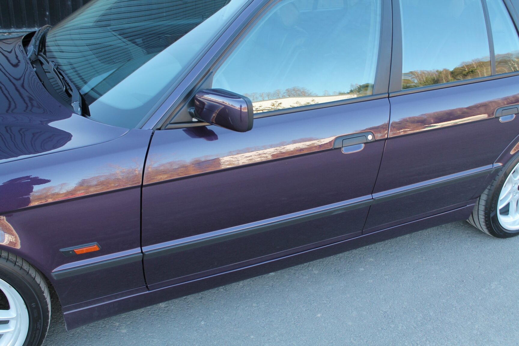 Exteriörbild på 1996 BMW 540i Touring "No Reserve Auction"