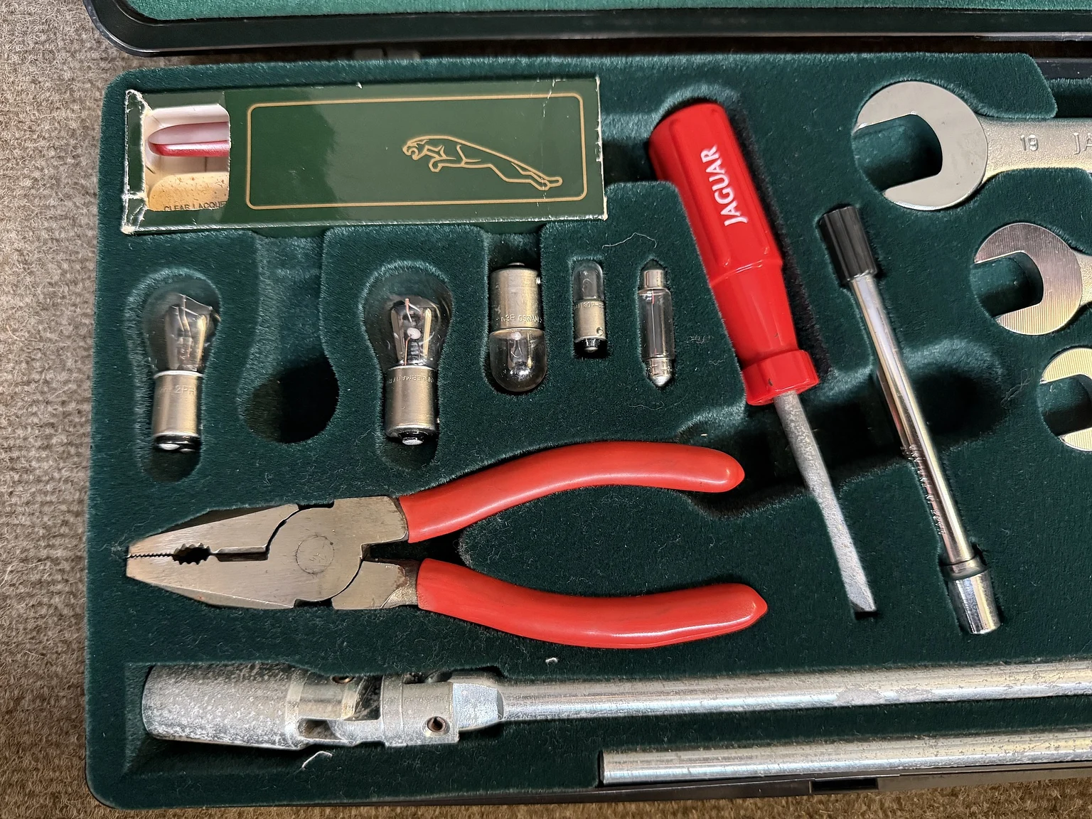 Innenraumfoto von 1991 Jaguar XJ40 Sovereign (95)