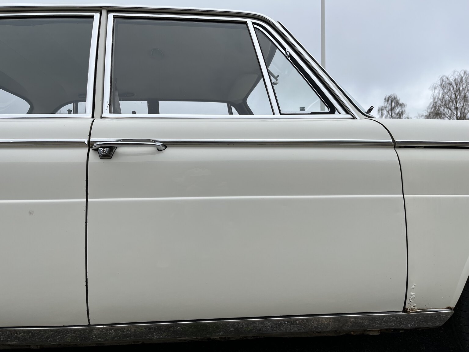 Exterior image of 1965 BMW 1800
