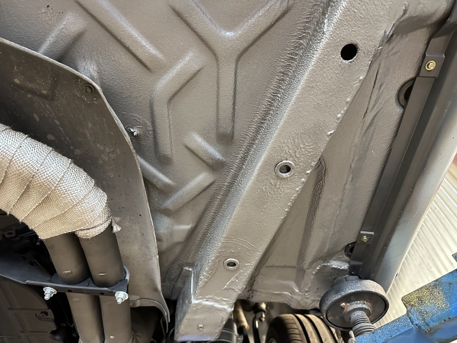 Image of 1986 Mercedes-Benz 500 SEC mechanics (30)