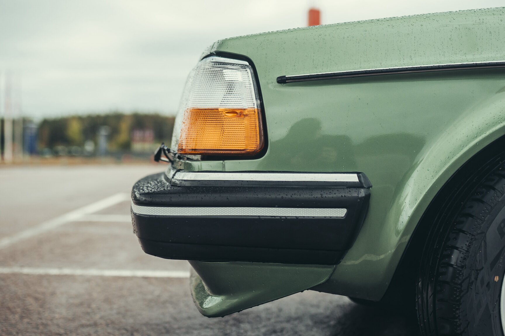 Exterior image of 1981 Volvo 244
