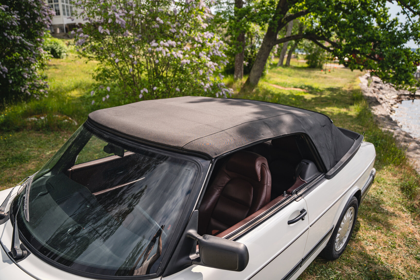 Exterior image of 1987 Saab 900 Turbo Convertible