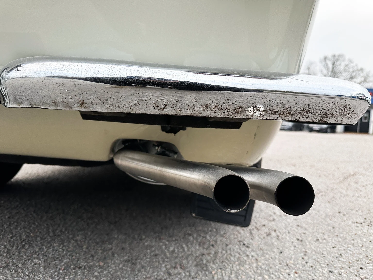 Exterior image of 1964 Volvo P 1800S (101)