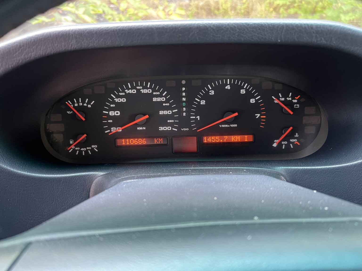 Interior image of 1993 Porsche 928 GTS