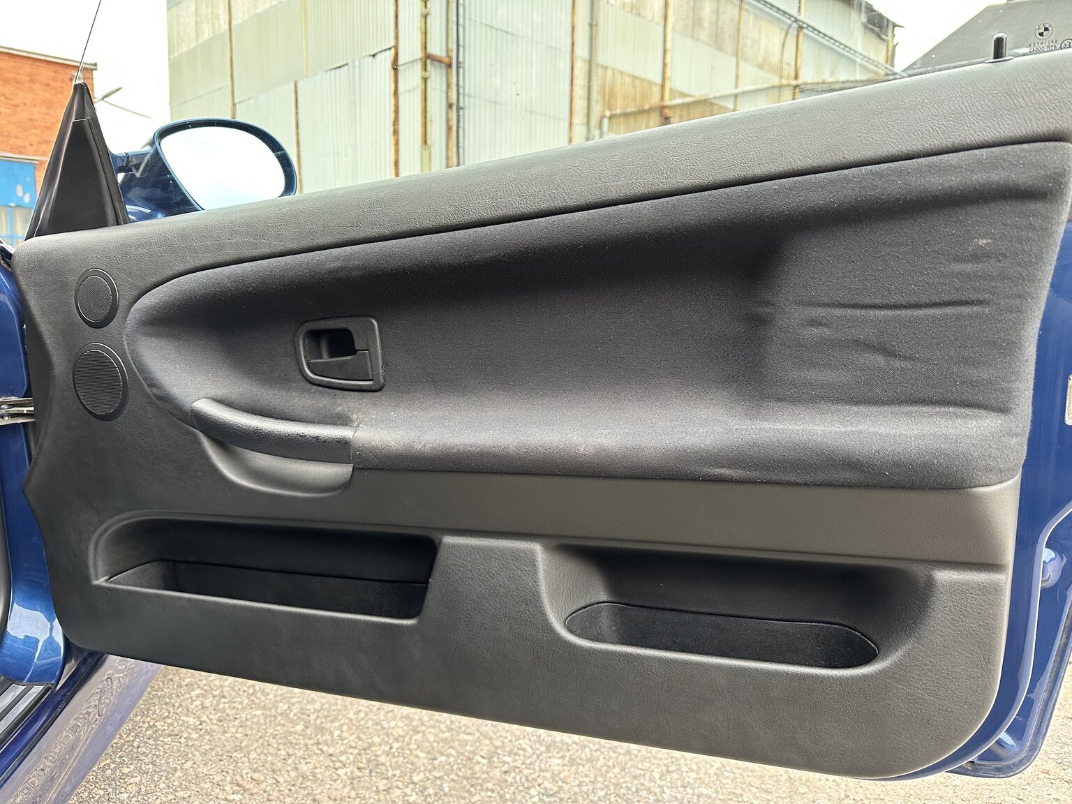 Interior image of 1996 BMW 328i Coupé E36 M-Sport