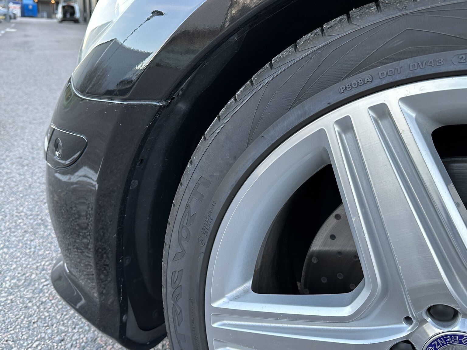 Exteriörbild på 2007 Mercedes-Benz R63 AMG