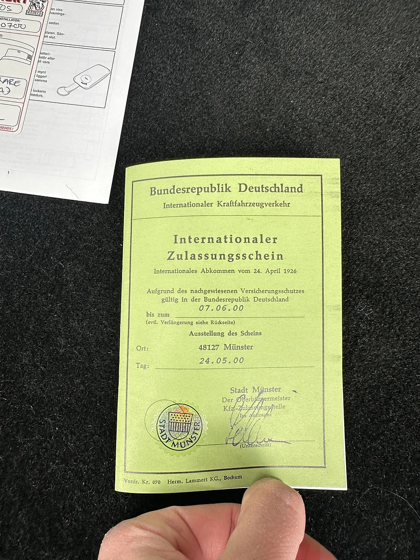 Documentation for 1990 Porsche 944 S2 Cabriolet  (29)
