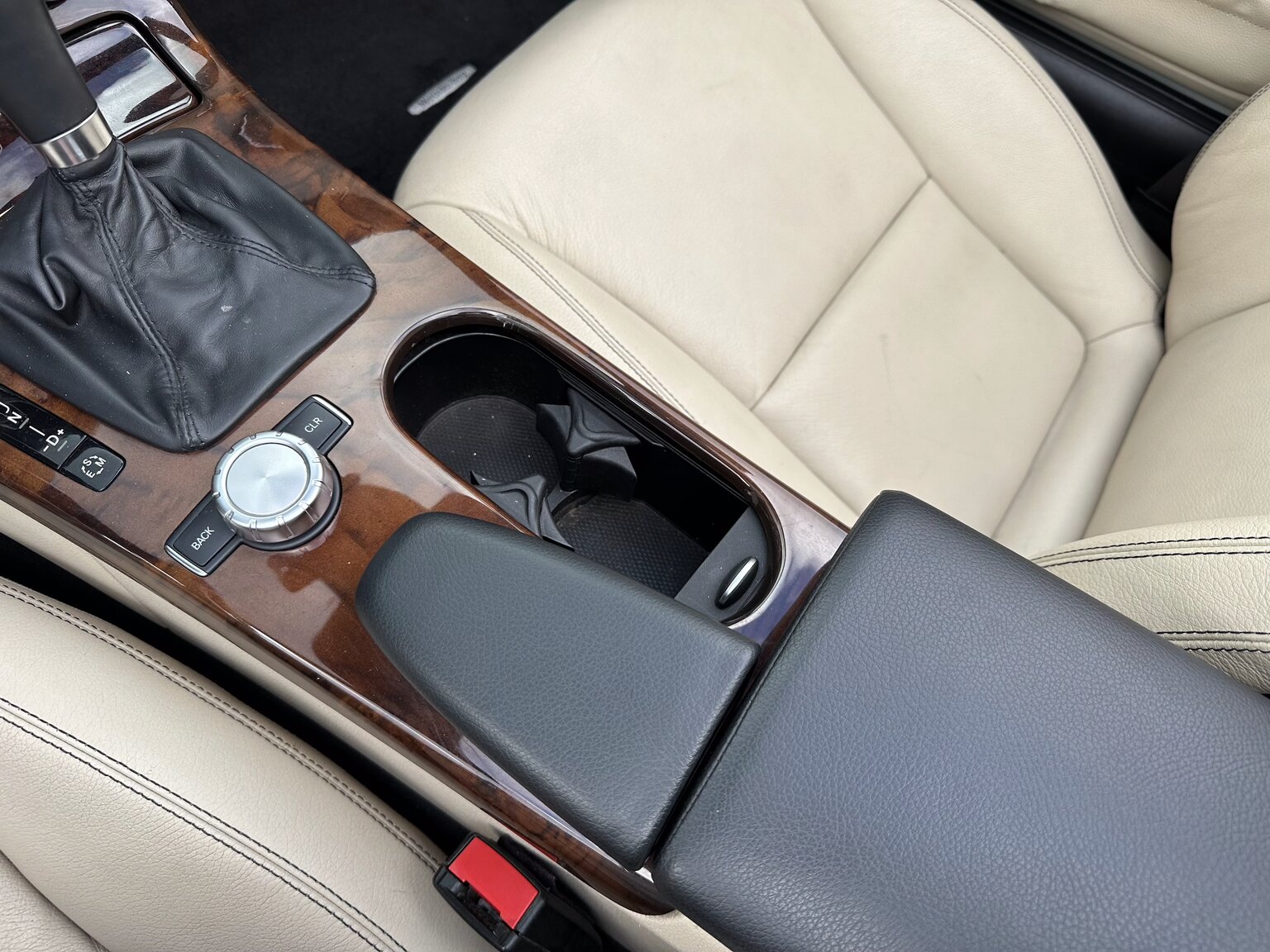 Interior image of 2012 Mercedes-Benz SLK 350