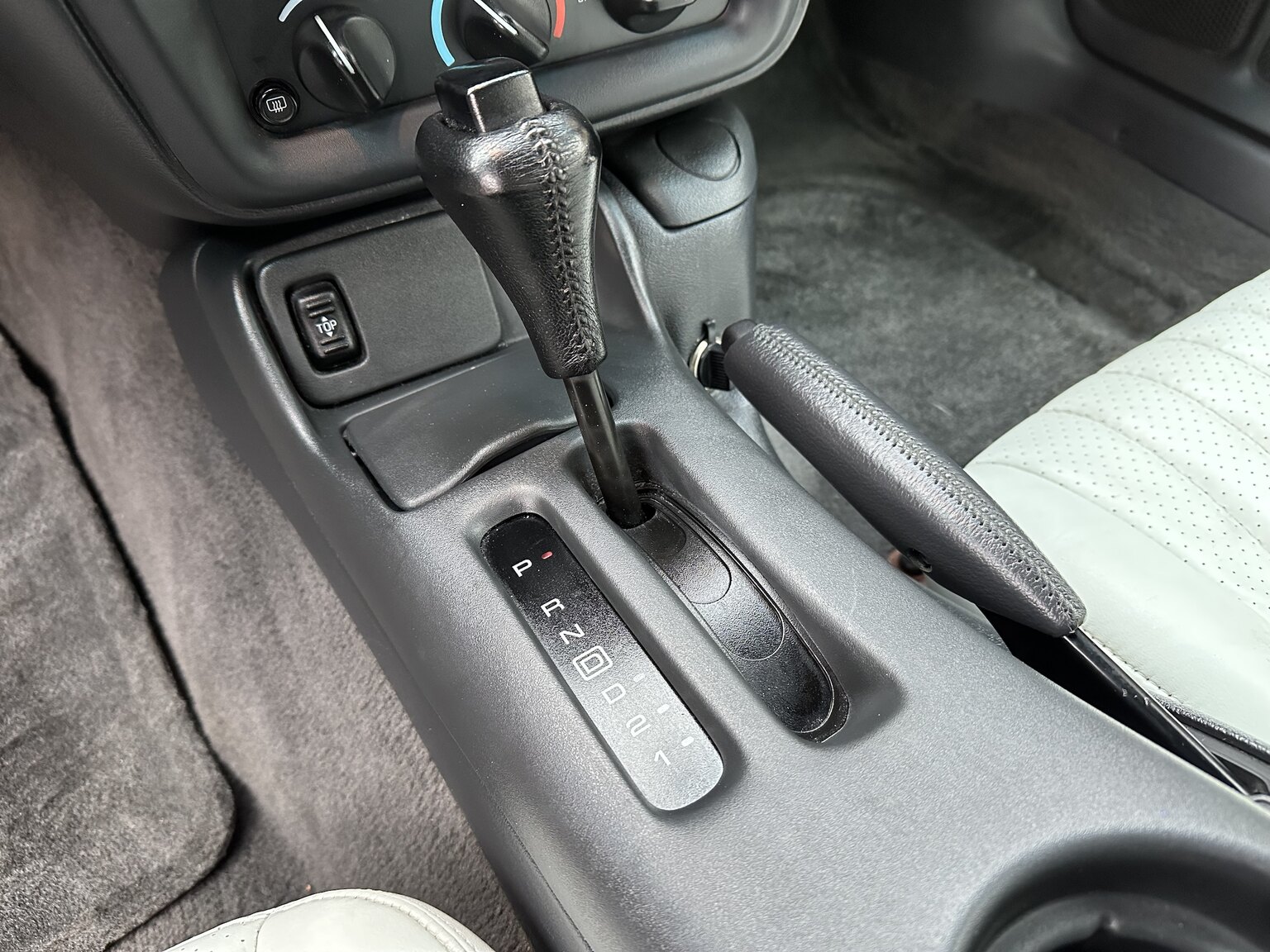 Interiörbild 1997 Chevrolet Camaro Z28 30th Anniversary